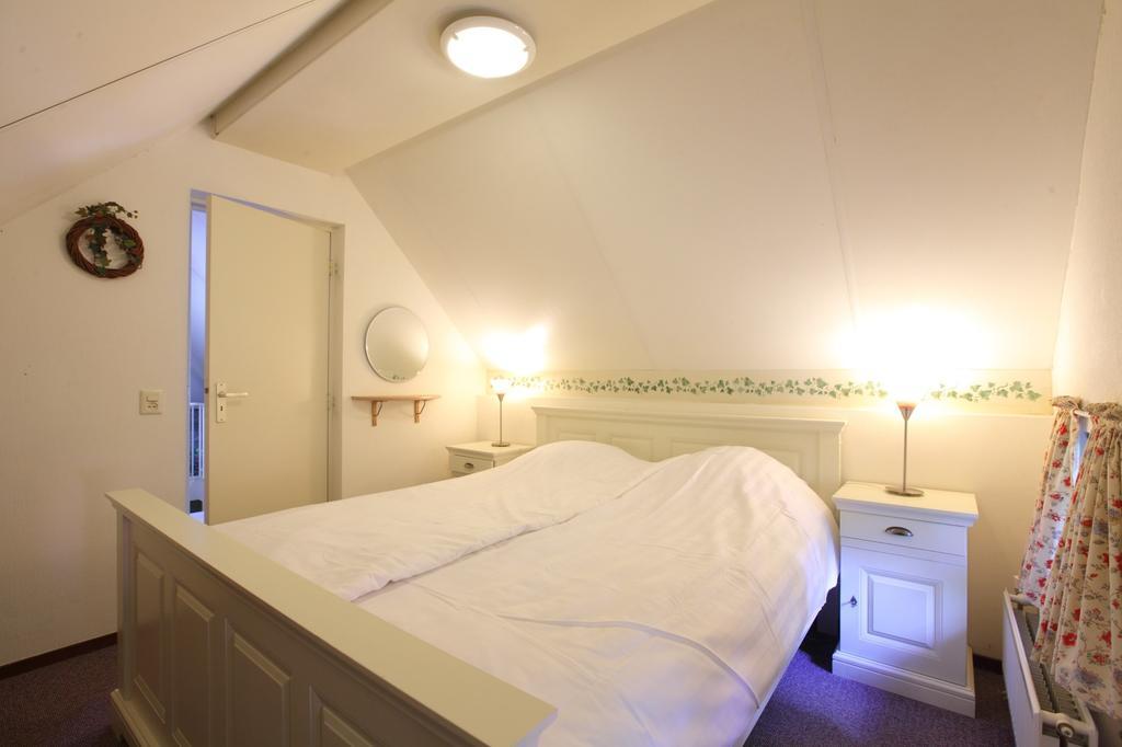 Natuurpark De Witte Bergen Hotell Rouveen Rom bilde