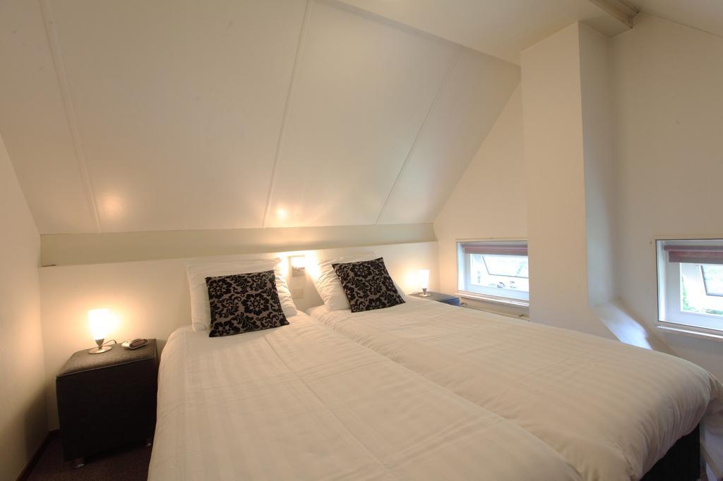 Natuurpark De Witte Bergen Hotell Rouveen Rom bilde